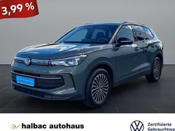 Grün Gebraucht 2024 VW Tiguan Goal SUV | 39.820 € (Superpreis)