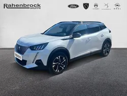 Weiß Gebraucht 2022 Peugeot e-2008 GT SUV | 21.490 € (Etwas zu teuer)