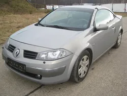Silber metallic Gebraucht 2004 Renault Mégane Cabriolet Cabrio | 1.400 € (Guter Preis)
