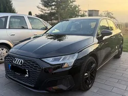 Schwarz Gebraucht 2020 Audi A3 Sportback Ambiente Limousine | 23.500 € (Fairer Preis)