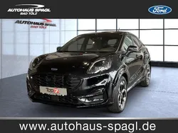 Obsidianschwarz (metallic) Gebraucht 2023 Ford Puma ST-Line SUV | 25.900 € (Fairer Preis)