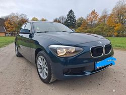 Blau Gebraucht 2015 BMW 116 Kleinwagen | 9.700 € (Fairer Preis)