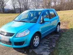 Blau Gebraucht 2009 Suzuki SX4 SUV | 3.999 € (Superpreis)