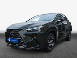 Grün Neu 2025 Lexus NX350h Executive Line SUV | 54.880 € (Guter Preis)