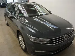 Grau Gebraucht 2020 VW Passat Business Limousine | 14.042 € (Guter Preis)