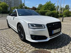 Weiß Gebraucht 2017 Audi A8 Ambiente Limousine | 19.500 €