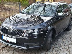 Schwarz Gebraucht 2017 Skoda Octavia Scout Scout 4x4 Kombi | 12.800 € (Fairer Preis)