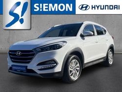 Sol (weiss Gebraucht 2016 Hyundai Tucson Intro Edition SUV | 14.430 € (Fairer Preis)