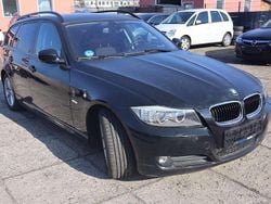 Schwarz Gebraucht 2010 BMW 318 Kombi | 2.500 € (Superpreis)