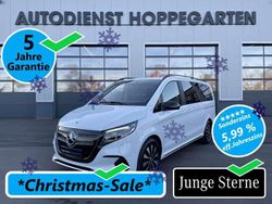 Arktikweiß Gebraucht 2024 Mercedes EQV300 Avantgarde Van / Kleinbus | 52.980 € (Fairer Preis)