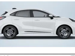 Weiß Neu 2025 Ford Puma Gen-E ST-Line X SUV | 30.890 €
