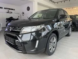 Schwarz Neu 2024 Suzuki Vitara Comfort SUV | 20.900 € (Superpreis)