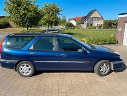 Blau Gebraucht 2000 Renault Laguna Kombi | 1.299 €