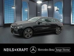 Schwarz Gebraucht 2022 Mercedes CLA250e Shooting Brake Kombi | 23.880 € (Guter Preis)