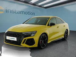 Gelb Gebraucht 2024 Audi RS3 Kleinwagen | 61.449 € (Fairer Preis)