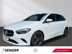 Weiß Gebraucht 2025 Mercedes B200 Progressive Van / Kleinbus | 31.880 € (Guter Preis)