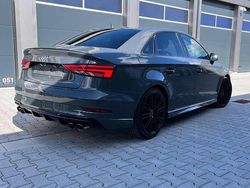 Grau Gebraucht 2017 Audi S3 Exclusive Limousine | 24.980 €