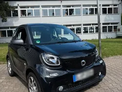 Schwarz Gebraucht 2016 Smart ForTwo Coupé Prime Kleinwagen | 10.999 € (Guter Preis)
