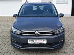 Delfingrau Neu 2025 VW Touran Edition Van / Kleinbus | 32.499 €