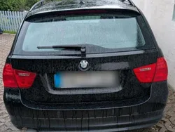 Schwarz Gebraucht 2009 BMW 320 Kombi | 4.500 € (Guter Preis)