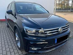 Deep black perleffekt Gebraucht 2020 VW Tiguan Allspace Highline SUV | 26.900 € (Guter Preis)