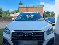 Weiß Neu 2025 Audi Q2 Comfort SUV | 21.500 €