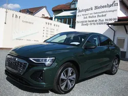 Goodwood green perleffect (metallic) Gebraucht 2023 Audi Q8 e-tron S-Line SUV | 51.999 € (Superpreis)