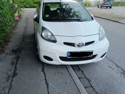 Gebraucht 2009 Toyota Aygo Kleinwagen | 1.950 € (Etwas zu teuer)