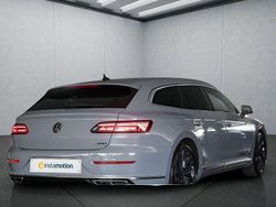 Grau Gebraucht 2024 VW Arteon Kombi | 50.399 €