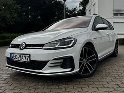 Weiß Gebraucht 2017 VW Golf VII GTD Kombi | 16.700 € (Guter Preis)