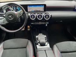 Gebraucht 2019 Mercedes A200 AMG line Limousine | 27.500 € (Fairer Preis)