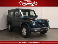 Turmalingrãœn metallic Gebraucht 1994 Mercedes G300 SUV | 25.900 €