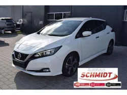 White pearl (metallic) Gebraucht 2021 Nissan Leaf Tekna Kleinwagen | 14.900 € (Guter Preis)