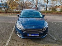 Blau Gebraucht 2016 Ford S-MAX Business Edition Van / Kleinbus | 8.700 € (Fairer Preis)