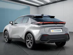 Silber Neu 2025 Toyota C-HR SUV | 31.949 € (Superpreis)