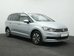 Silber Gebraucht 2024 VW Touran Move Van / Kleinbus | 34.989 € (Fairer Preis)