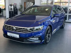 Lapiz blue metallic Gebraucht 2022 VW Passat R-line Kombi | 29.690 € (Etwas zu teuer)