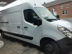 Weiß Gebraucht 2018 Renault Master Van | 9.900 €
