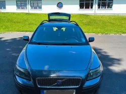 Silber Gebraucht 2004 Volvo V50 Kombi | 1.499 € (Fairer Preis)