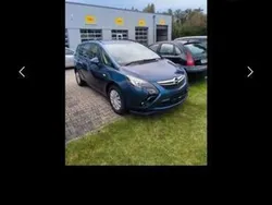 Blau Gebraucht 2015 Opel Zafira Tourer Van / Kleinbus | 9.000 € (Guter Preis)