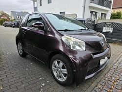 Andere farben Gebraucht 2010 Toyota iQ Kleinwagen | 9.850 €