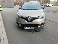 Grau Gebraucht 2015 Renault Captur Experience SUV | 7.900 € (Etwas zu teuer)