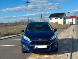 Blau Gebraucht 2017 Ford Fiesta Kleinwagen | 6.490 € (Guter Preis)