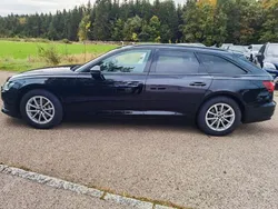 Brillantschwarz Gebraucht 2021 Audi A6 Basis Kombi | 23.980 € (Teuer)