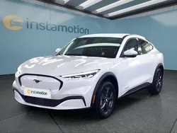 Weiß Gebraucht 2023 Ford Mustang Mach-E SUV | 30.899 € (Guter Preis)