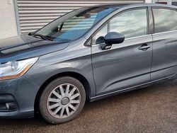 Grau Gebraucht 2012 Citroën C4 SELECTION Limousine | 2.400 € (Guter Preis)