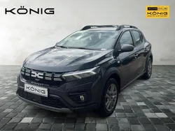 Kometengrau Gebraucht 2023 Dacia Sandero Expression Kleinwagen | 18.999 € (Fairer Preis)