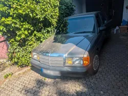 Andere außenfarben Gebraucht 1988 Mercedes 190 Limousine | 10.000 €