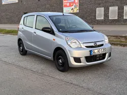 Grau Gebraucht 2007 Daihatsu Cuore Kleinwagen | 1.999 € (Fairer Preis)