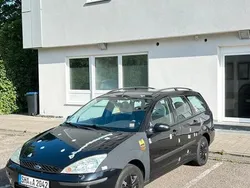 Schwarz Gebraucht 2004 Ford Focus Kombi | 1.600 € (Fairer Preis)